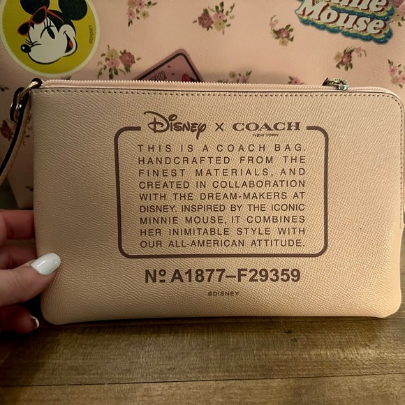 Coach X Disney Reversible Minnie Mouse Pink Patches City Zip Tote Bag Purse - Picture 11 of 16